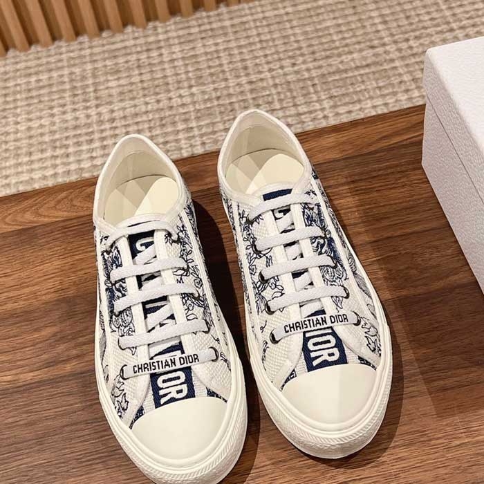 Wmns Walk ' N ' Low Top