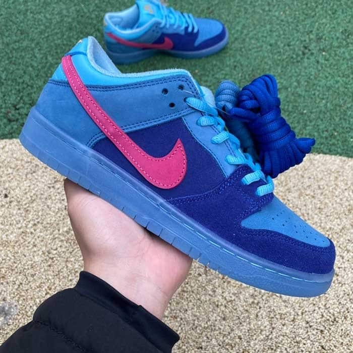 THE JEWELS X DUNK LOW SB ' 42/0 '