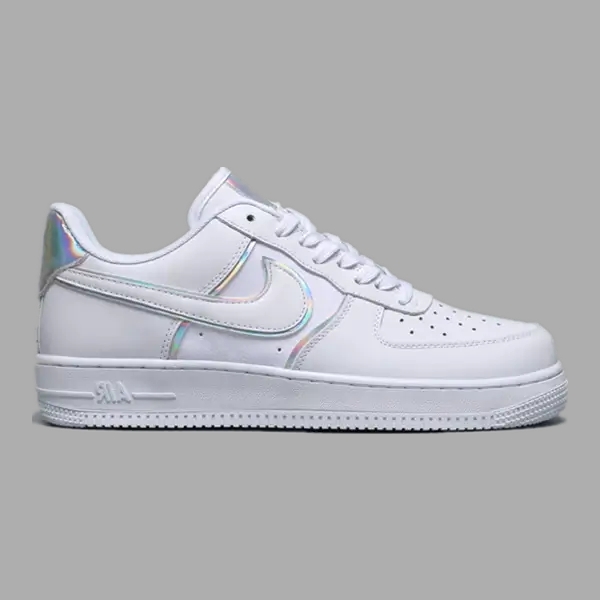 Air Force 1 ' 07 LV8 4 ' Triple White '