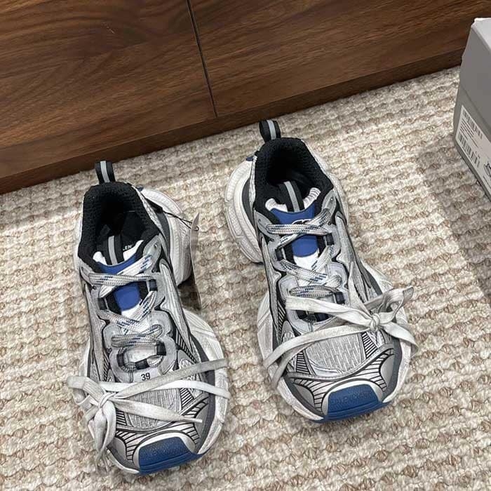 3XL Sneakers
