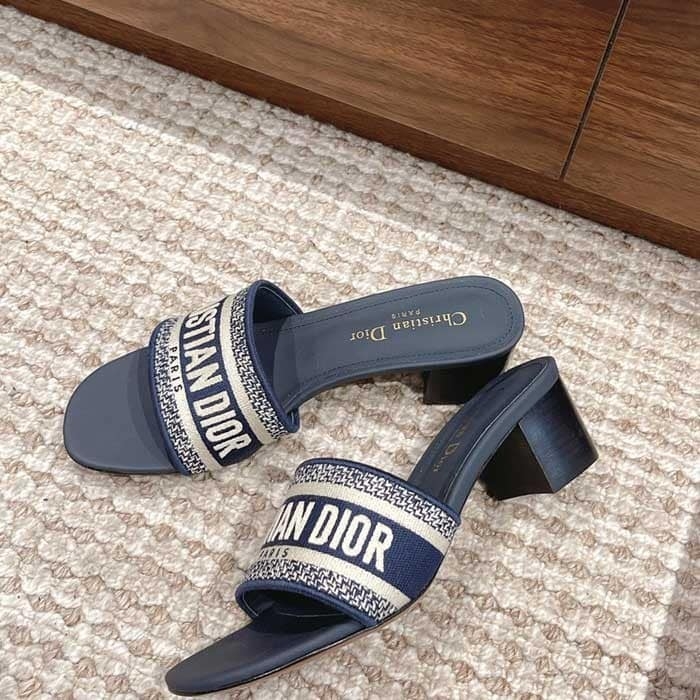 Wmns Dway Heeled Slide