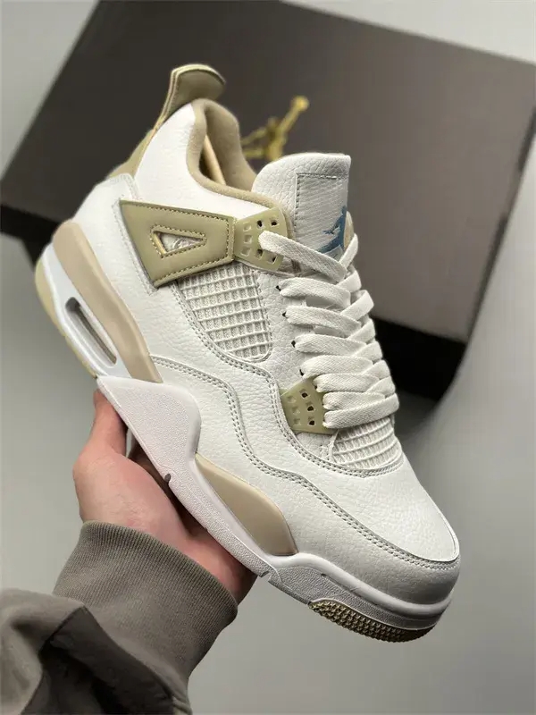 Air Jordan 4 ' Linen Sand '
