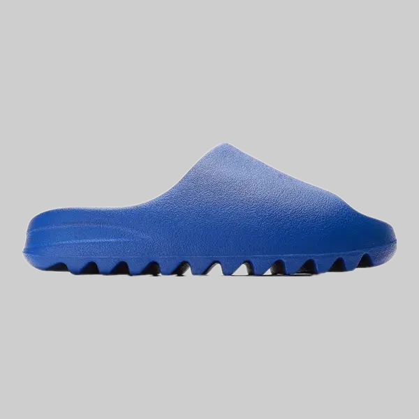 Kanye West x Yeezy Slide' Azure '
