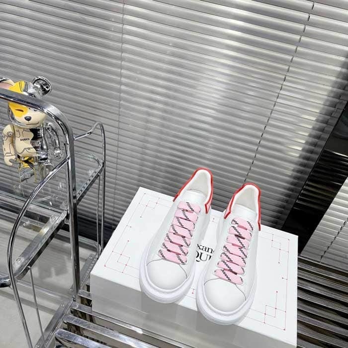 Oversized Sneaker