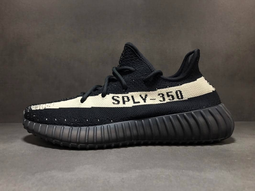 Yeezy Boost 350 V2 ' Oreo '