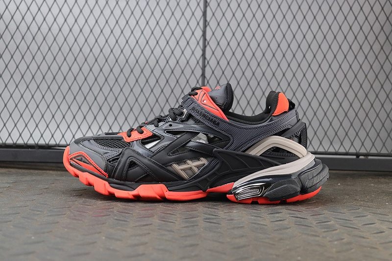 Track.2 Trainer ' Black Red Grey '
