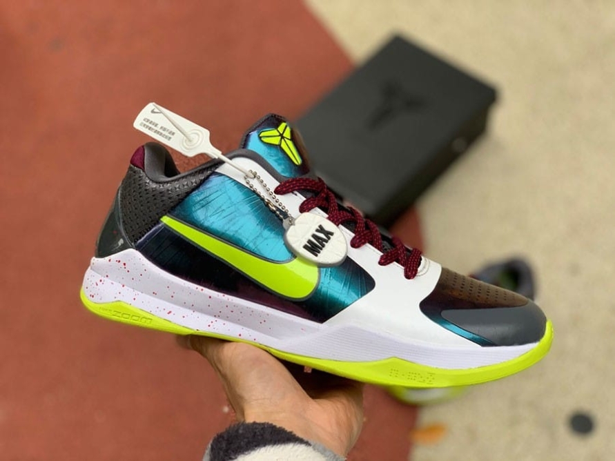 Zoom Kobe 5 Protro ' Chaos '