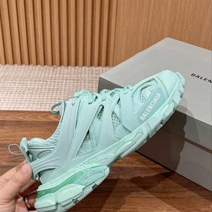 Track Sneaker