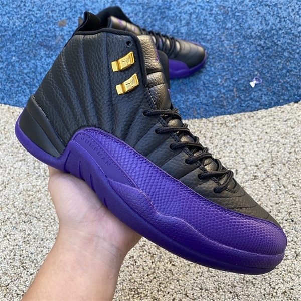 Jordan 12 Retro ' Field Purple '