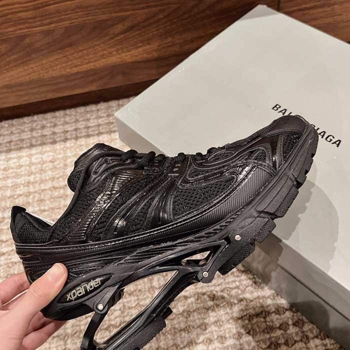 X-Pander Sneaker