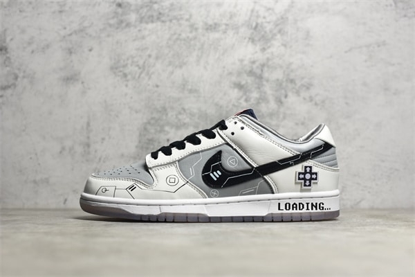 Dunk low ' Video Game '