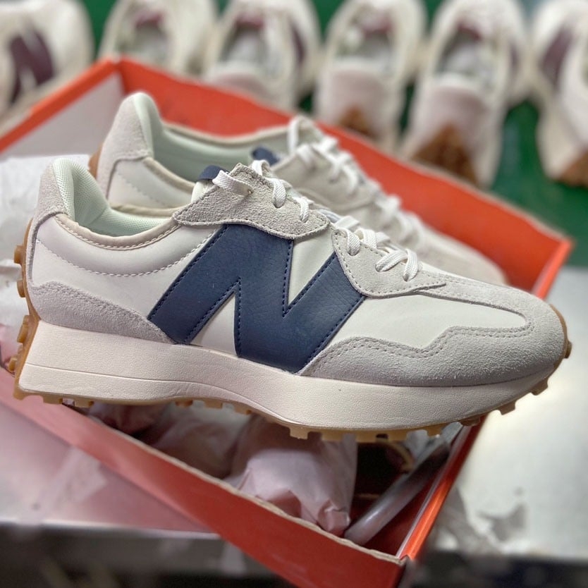 327 ' GREY NAVY ' (W)