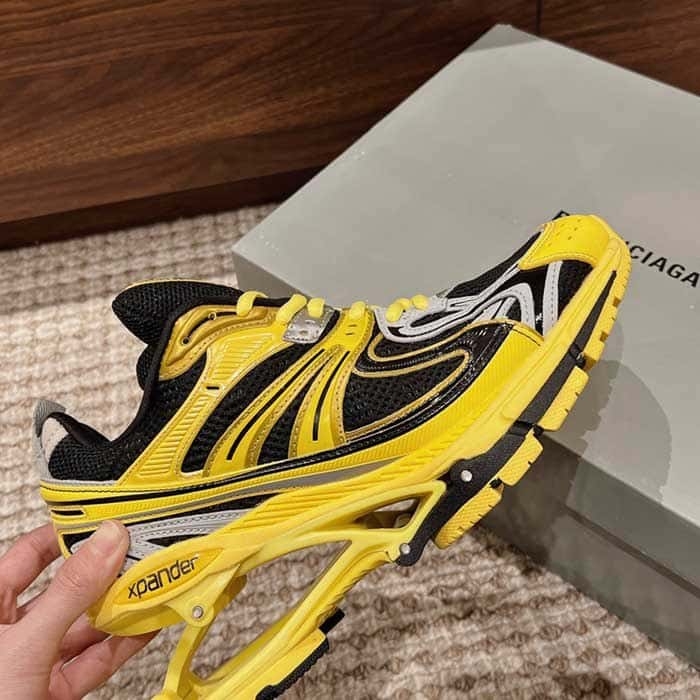 X-Pander Sneaker