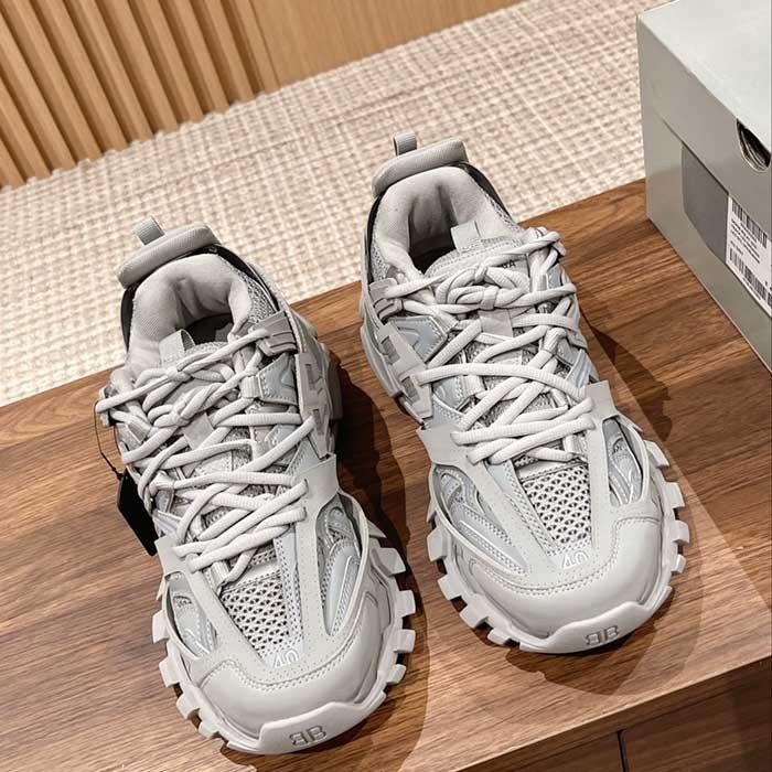 Track Sneaker