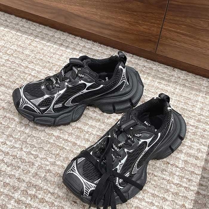 3XL Sneakers