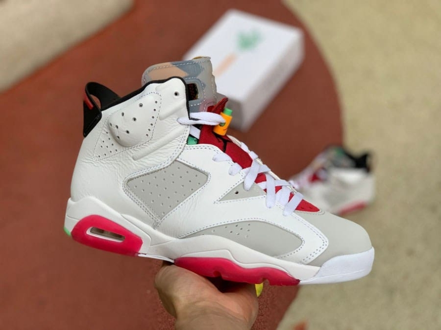 Jordan 6 Retro ' Hare '