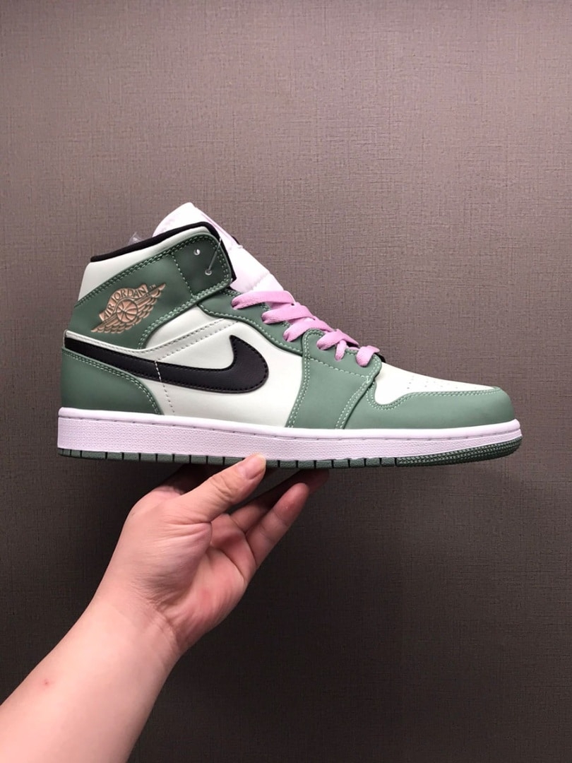 Jordan 1 Mid SE ' Dutch Green ' (W)
