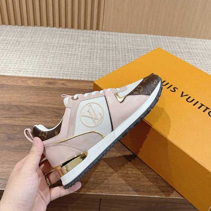 Wmns Run Away Trainers