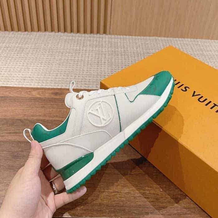 Wmns Run Away Trainers