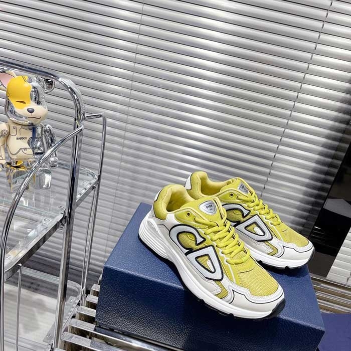 B30 Sneaker