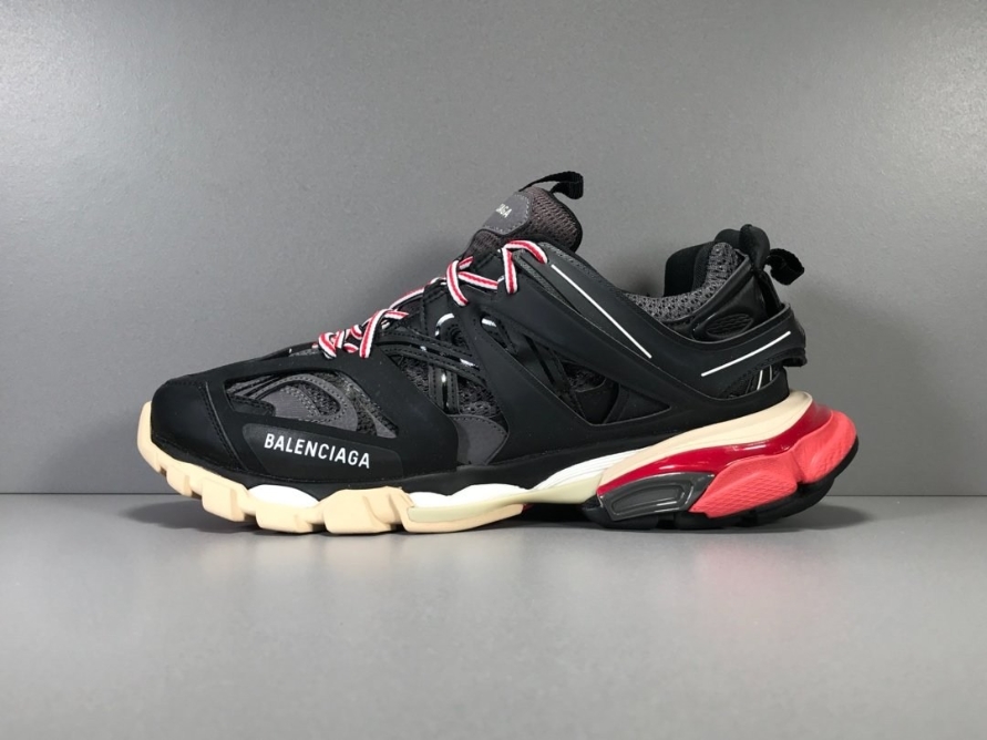 Track Trainer ' Black Red '