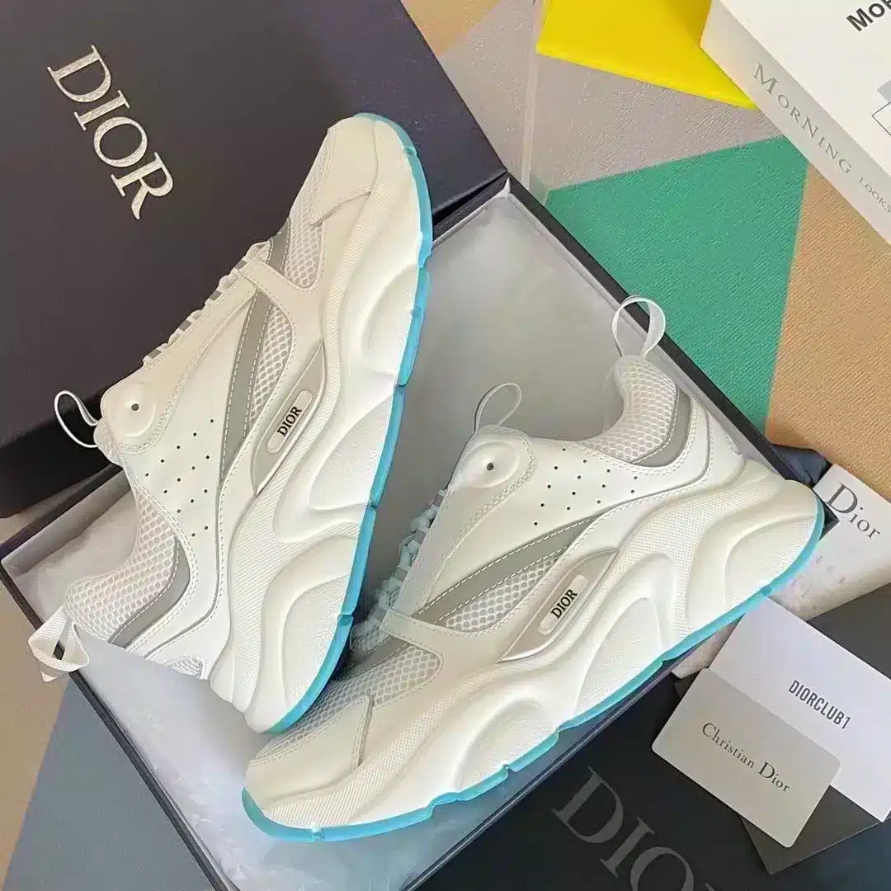 B22 SNEAKER