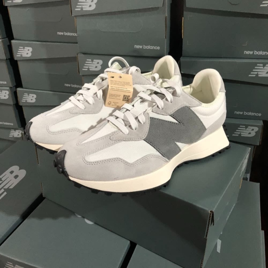 327 ' NIMBUS CLOUD '