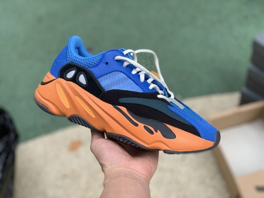 Yeezy Boost 700 ' Bright Blue '