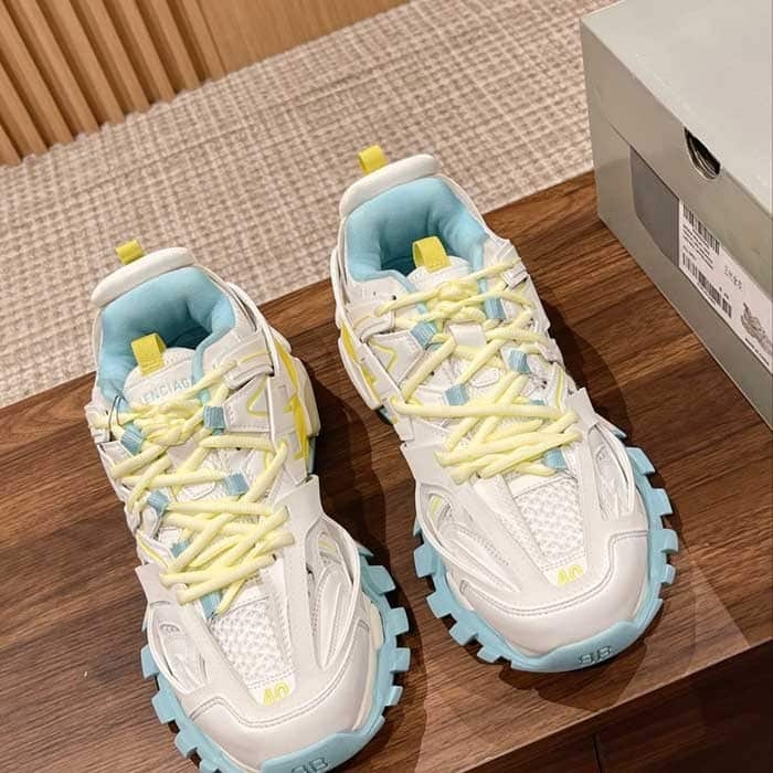 Track Sneaker
