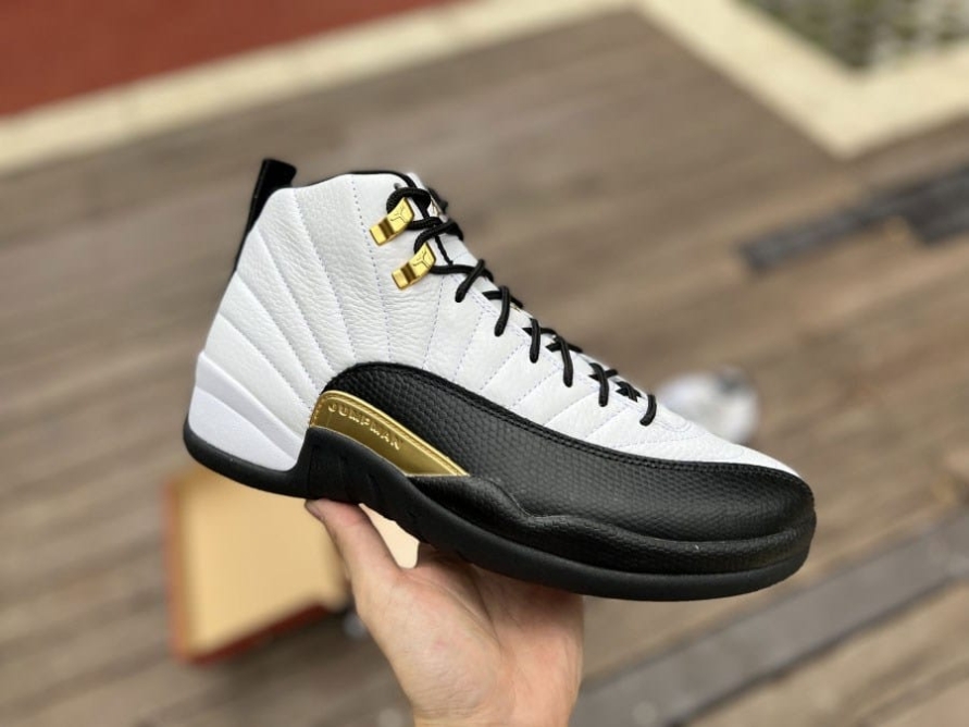 Jordan 12 Retro ' Royalty '