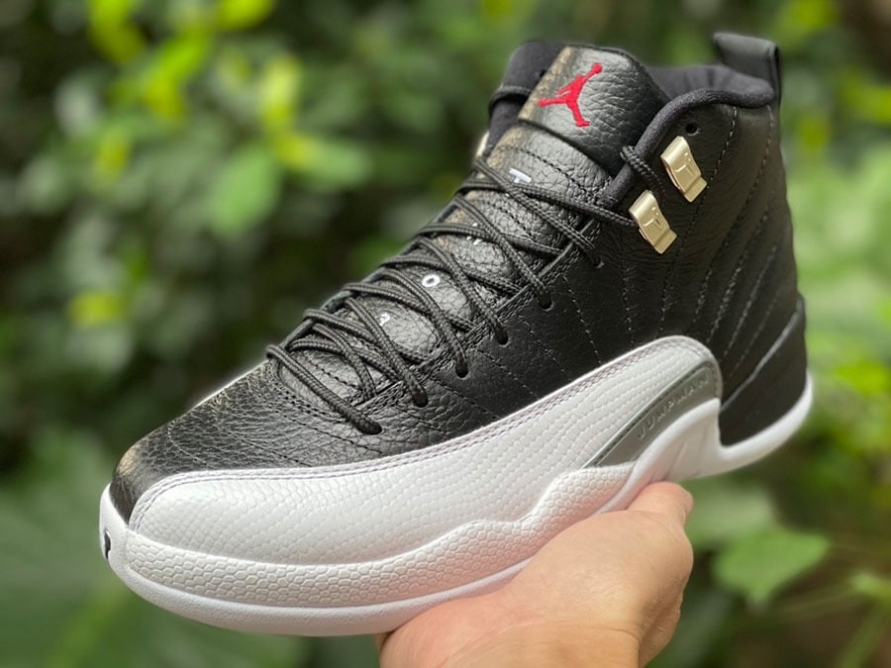 Jordan 12 Retro ' Playoff ' 2022