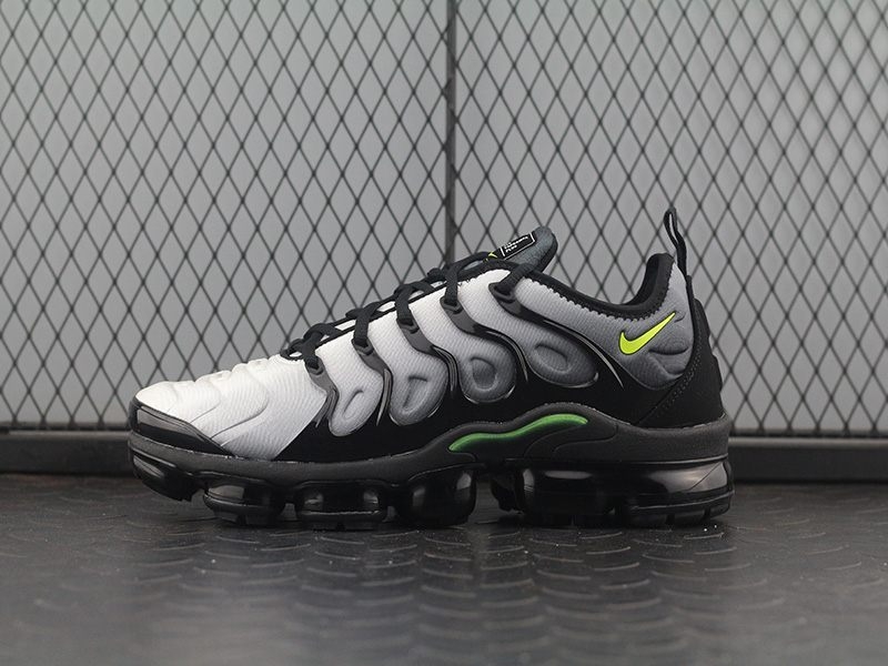 Air VaporMax Plus ' Neon 95 '