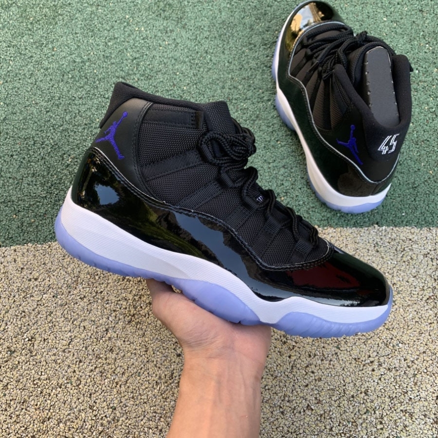 Jordan 11 Retro ' Space Jam '