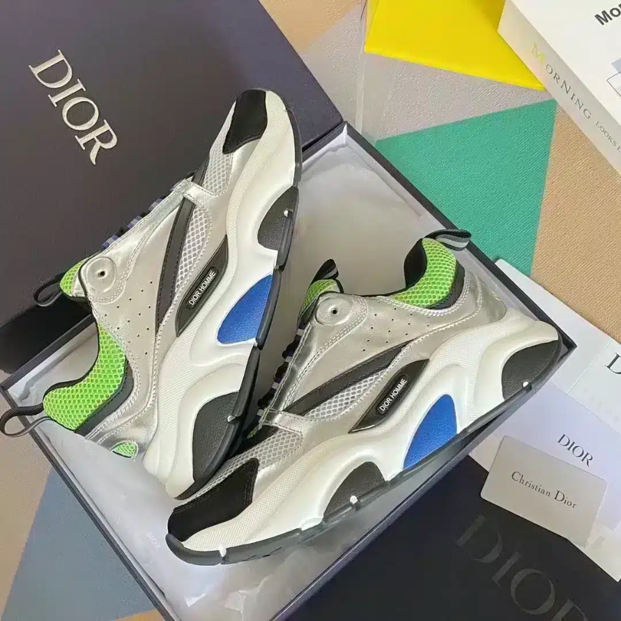 B22 SNEAKER