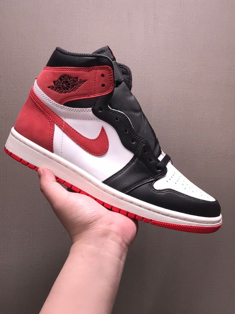 Jordan 1 Retro High OG ' Track Red '