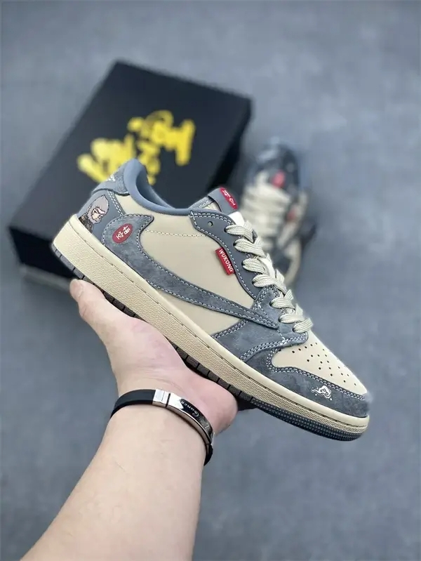 Travis Scott x Fragment Design x Jordan Air Jordan 1 Low OG SP