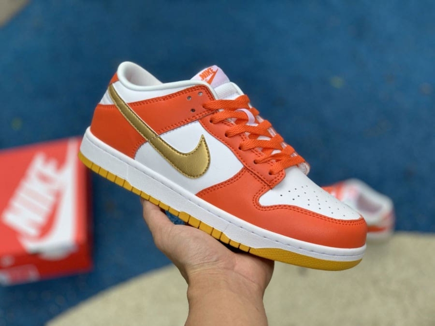 Dunk Low ' Orange University Gold ' (W)