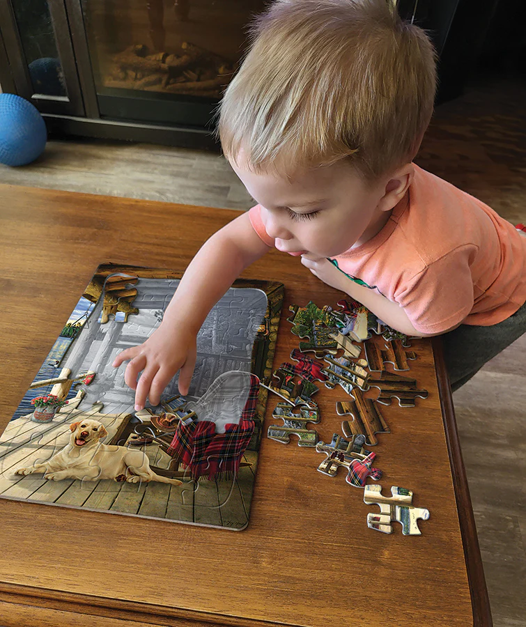 Lake Cabin Labrador (tray) | 35 Piece Tray