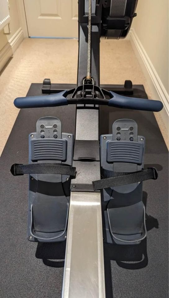 CONCEPT 2 MODEL D WITH PM5 IN BLACK, OUTSTANDING CONDITION!