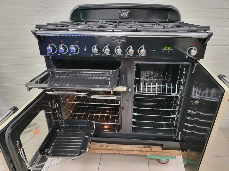 Rangemaster classic luxury dual fuel stove (cream color) 100 cm