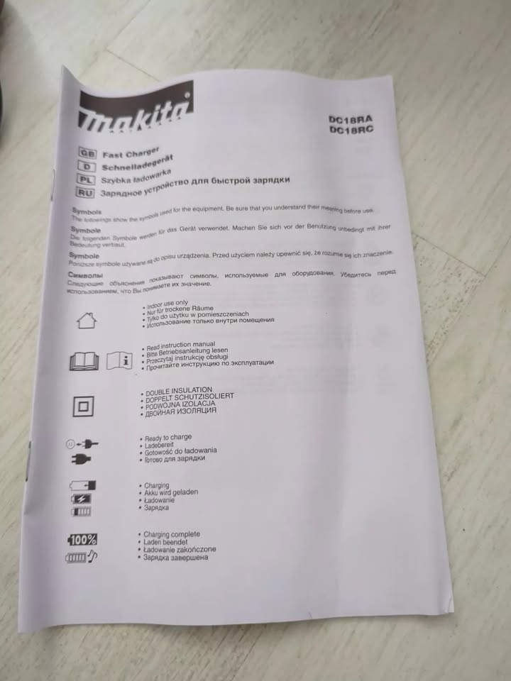 MAKITA DHR242RMJ 18V LXT 24MM SDS+ PLUS BRUSHLESS ROTARY HAMMER DRILL INC 2X 4.0