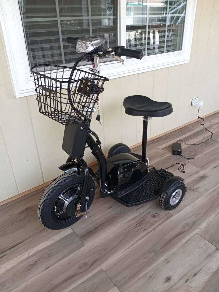 MotoTec Electric Trike 48V 500W