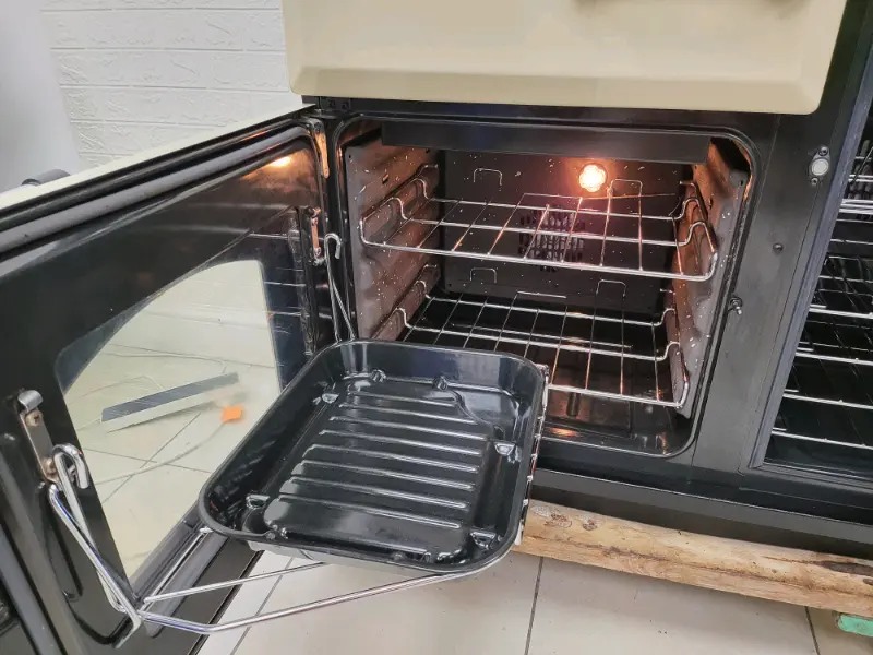 Rangemaster classic luxury dual fuel stove (cream color) 100 cm