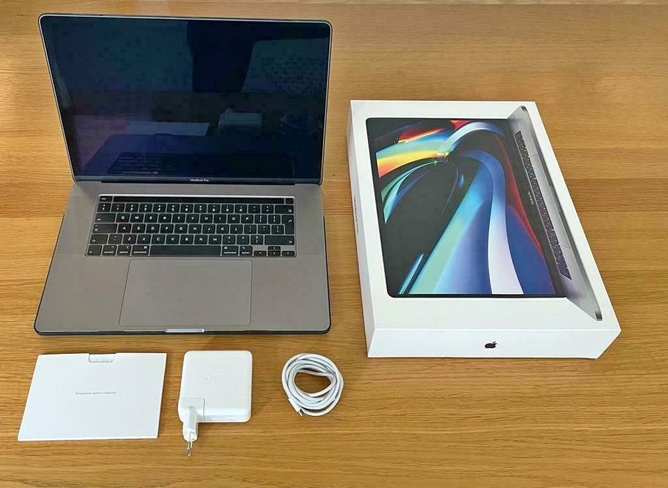 MacBook Pro (16-tommer, 16 GB RAM, 1 TB lagerplads, 2,3 GHz Intel Core i9)