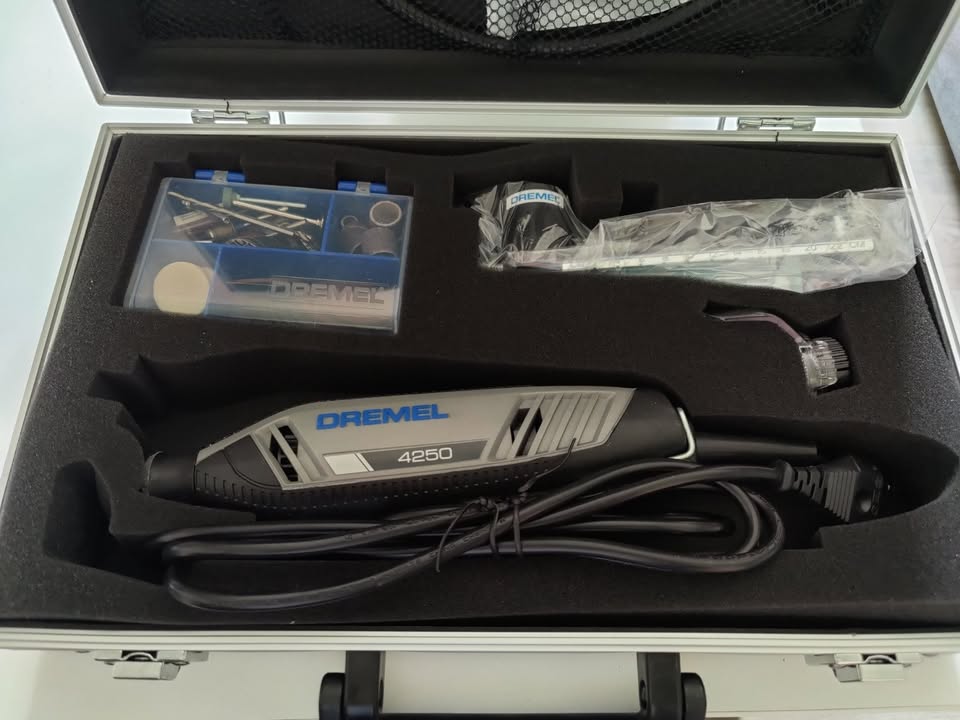 Dremel 4250 Rotary Tool