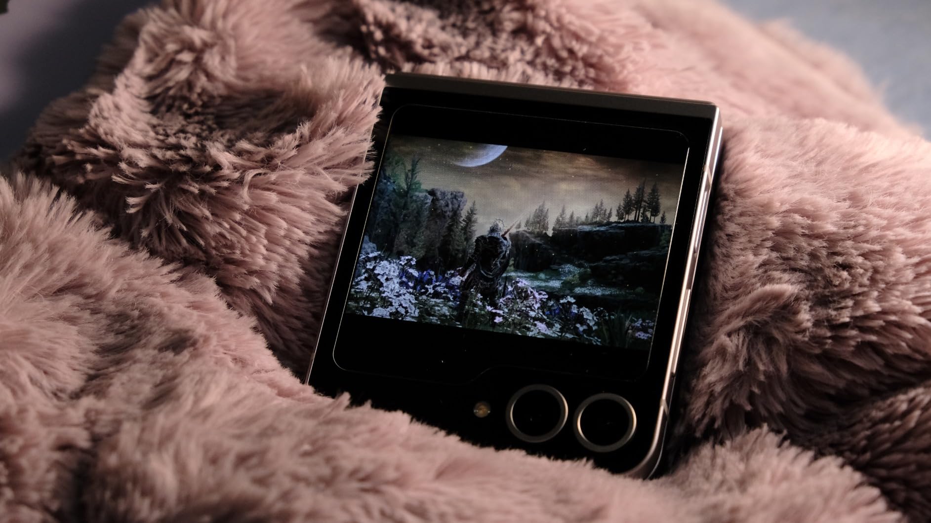 SAMSUNG Galaxy Z Flip 6 AI Cell Phone,  Unlocked Android Smartphone