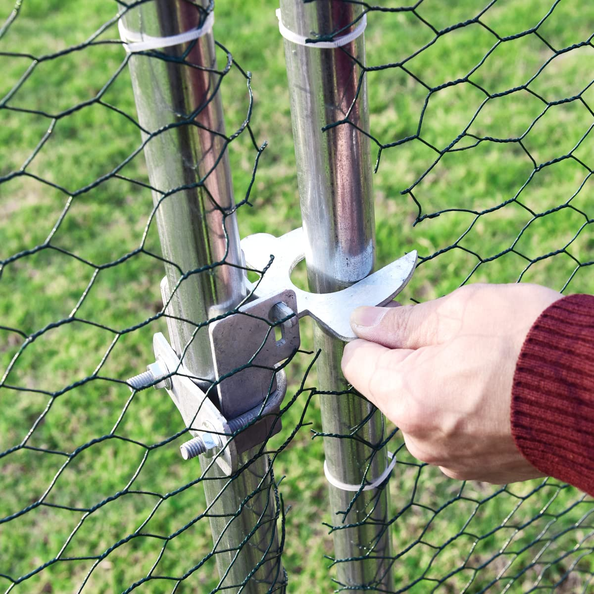 Large Walk-in Hen House with Cover, Galvanized Steel Poultry Run Extension