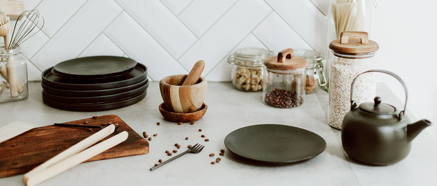 SYBO 12 cup commercial coffee maker, drip coffee maker, with 3 lower heaters and 3 glass decanters, stainless steel cafeteria