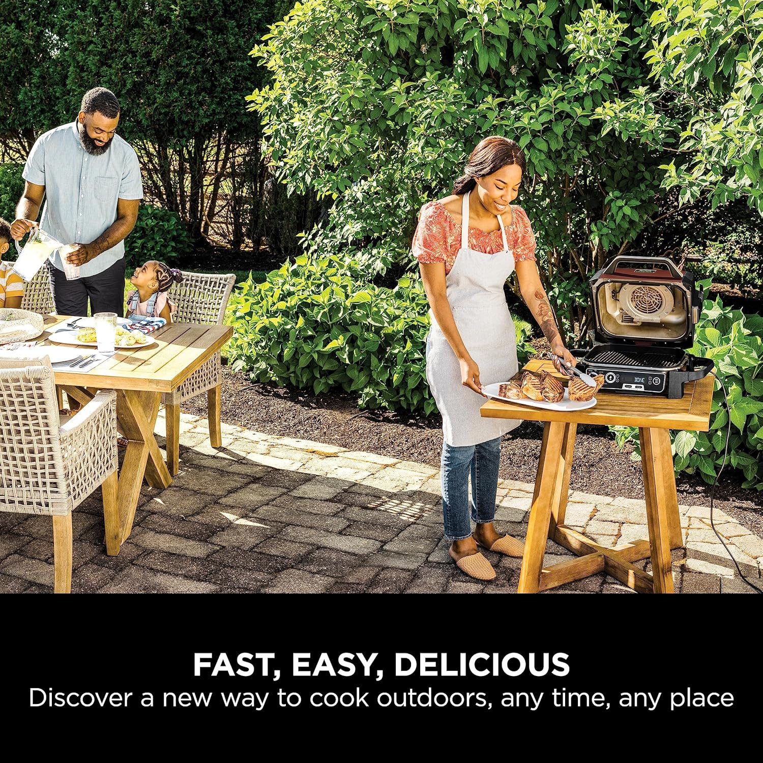 Ninja Woodfire Electric Outdoor BBQ Grill, Smoker and Air Fryer with Pellets and Digital Probe, 5 Skewers, 7 Functions; Grill, Smoke, Air Fry, Roast and more, Red/Black