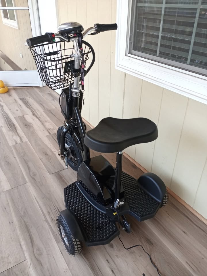 MotoTec Electric Trike 48V 500W